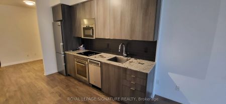 101 Erskine Avenue #914 - Photo 3
