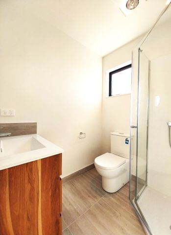 Stunning Townhouse Massey. - Photo 3