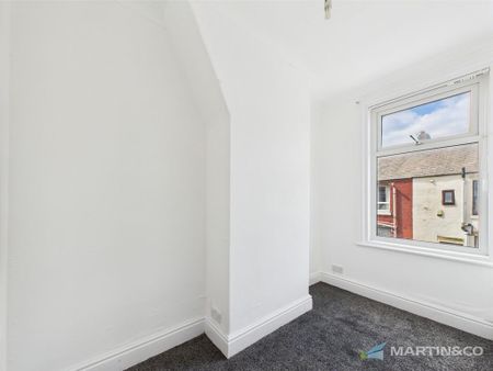 2 bedroom terraced house to rent - Photo 5