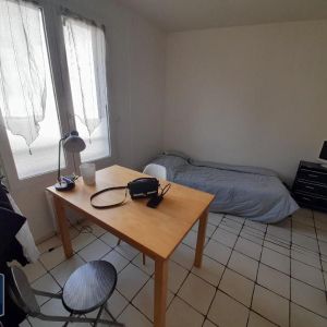 Location Appartement 1 pièce 14m² TOURS 37000 - Photo 2