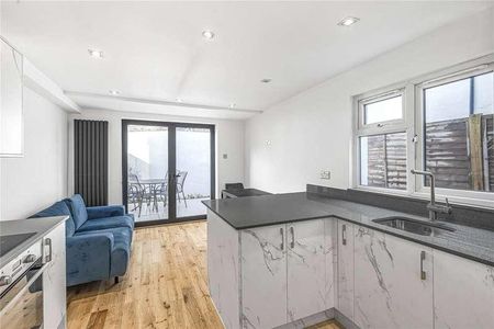 Furness Road, London, SW6 - Photo 2