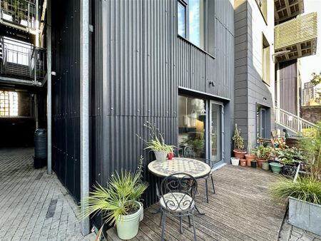 2 bedroom duplex to rent - Photo 4