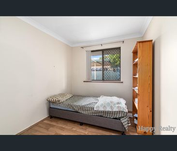 22 Huggins Road, Thornlie, WA 6108 - Photo 5