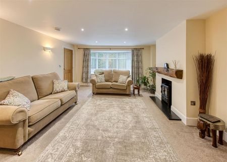 3 bedroom cottage to rent - Photo 3