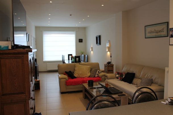 Gelijkvloerse woning met 1 slaapkamer en terras! - Photo 1