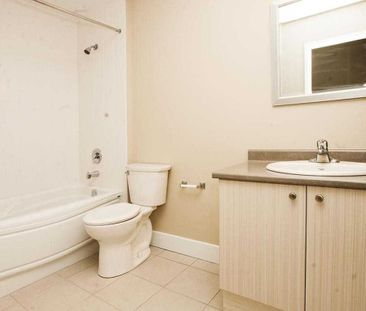 149 Main Street West apartment — Hamilton, ON (2-Bedroom) - 2 Bedroom - Photo 5