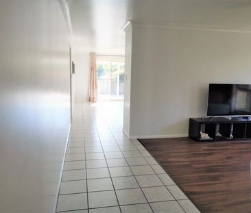 Spacious timber and tile floor. - Photo 2