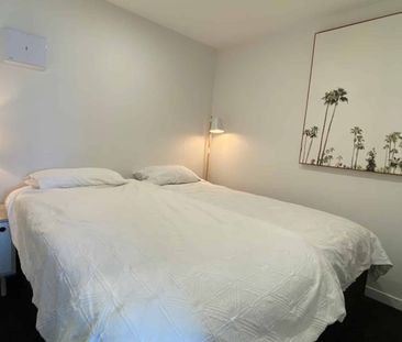 702B/4 Elizabeth St - Photo 3