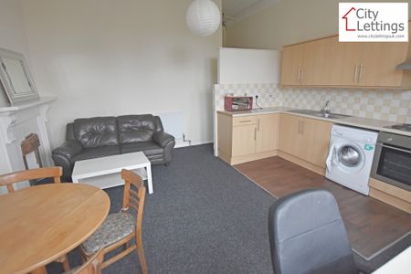 1 Bedroom Flat - Photo 3
