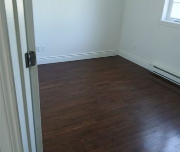 1676 rue Morand, secteur Rock-Forest - Photo 2