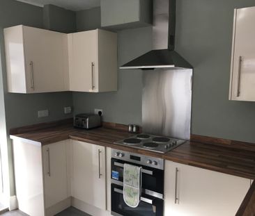 1 bedroom in a house share to rent - Photo 4