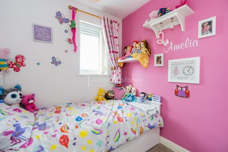 3 bedroom semi-detached house to rent - Photo 5