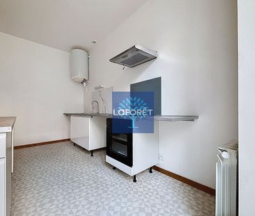 Appartement T2 FOUGERES à louer - Photo 3