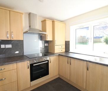 Moorfoot Avenue, Paisley - Photo 2