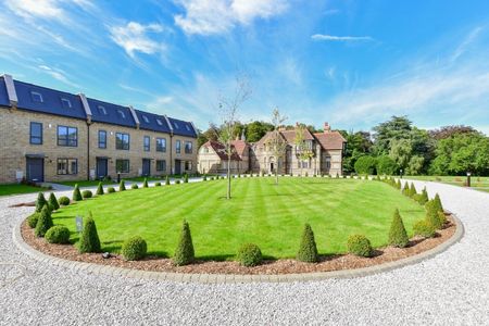 4 bedroom terraced house to rent - Photo 5