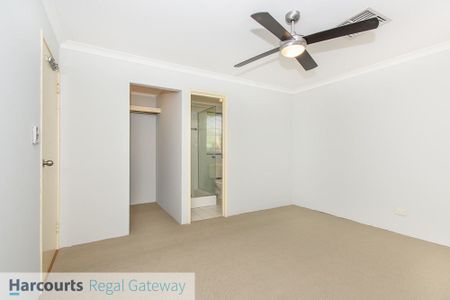 79 Beenyup Road, ATWELL WA 6164 - Photo 4