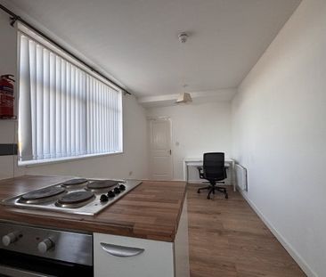 Bradford Lane, Walsall, WS1, Property for rent - Photo 3