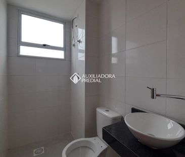 Apartamento com 2 quartos e 40m² para alugar em Cavalhada, Porto Al... - Foto 5