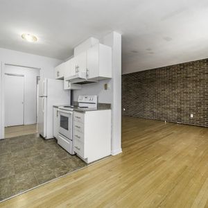 Châtelets Appartements Appartement 4 ½ à Louer Sainte-Foy / Sillery Mai 2025 - Photo 2