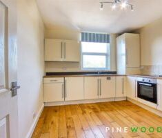 2 BEDROOM House - Mid Terrace - Photo 5