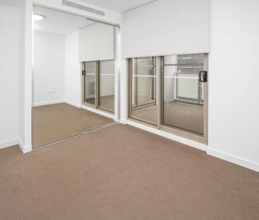 Modern Apartment By The River - Photo 2