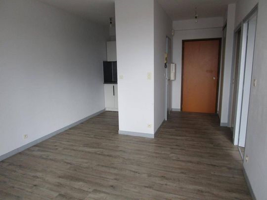 Location appartement t1 bis 2 pièces 34 m² à Rodez (12000) Sacre Coeur-Gare - Photo 1