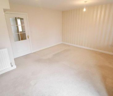 3 bedroom semi-detached house to rent - Photo 6