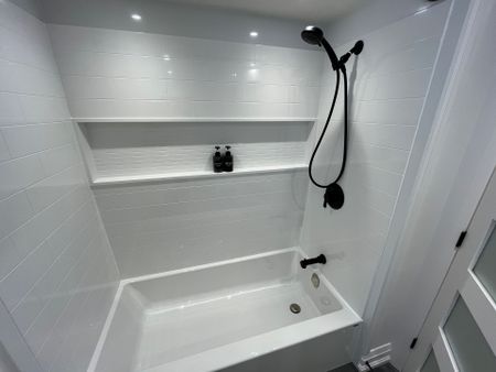 For Lease - 179 Paradise Road Unit# Basement, Hamilton, Ontario - Photo 4