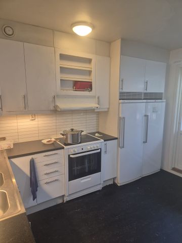 Ymergatan, Märsta - Photo 2