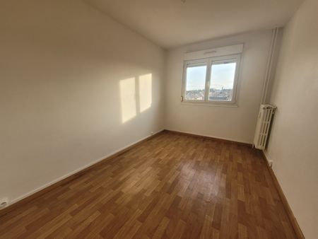 Location Appartement 3 pièces 54m² BEUVRAGES 59192 - Photo 2