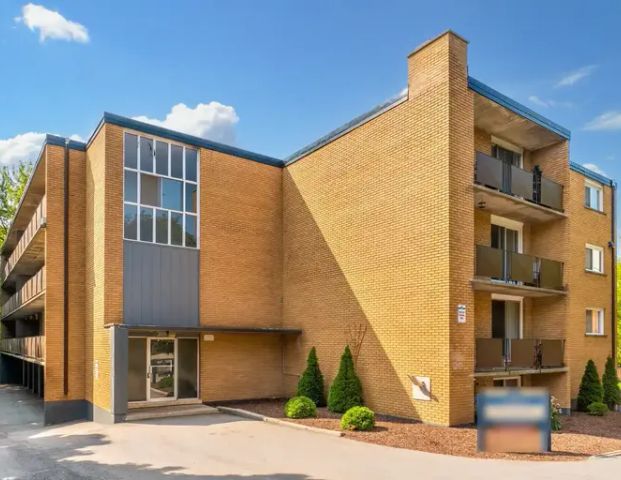 The Tuscan Apartments - ALL INCLUSIVE | 205 Brandon Avenue, Kitchener - Photo 1