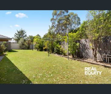 21 Barrington Court, Holsworthy, NSW 2173 - Photo 4