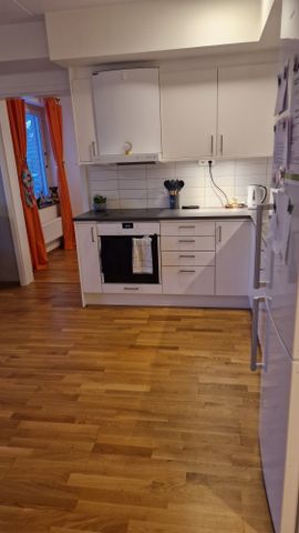 Sagoslingan, Huddinge - Photo 3