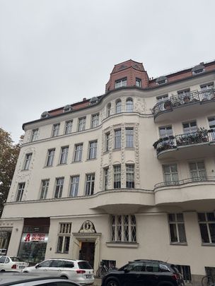 Charmante 2,5-Zimmerwohnung mit Balkon und Sauna - Foto 1