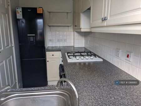 2 bedroom terraced house to rent - Photo 5