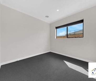 Modern Family Home in Donnybrook - Photo 2