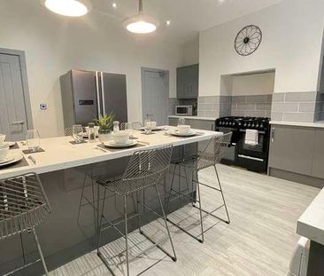 Salisbury Grove, Armley, Leeds, LS12 - Photo 1