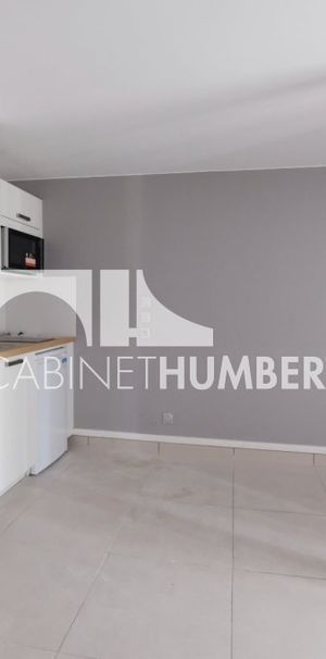 Location Appartement 1 pièce 25m² ST ETIENNE 42000 - Photo 1