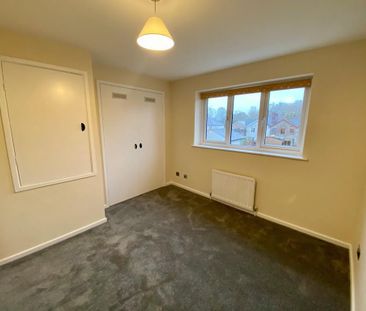 2 bedroom semi-detached house to rent - Photo 6