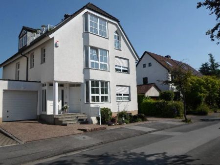 3-Zi.-DG-Wohnung mit schöner Dachterrasse - Zentrumsnah! - Photo 2