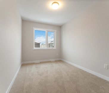 For Lease - 364 Les Emmerson Drive, Barrhaven, Ontario - Photo 1