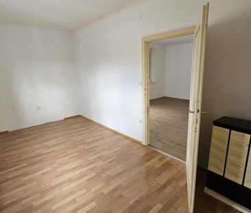 PROVISIONSFREI! 3 ZIMMER NÄHE BAHNHOF! - Photo 2