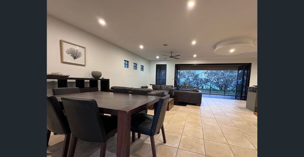 Beachfront Buddina – Fully Furnished, Pool & Pets Welcome - Photo 1