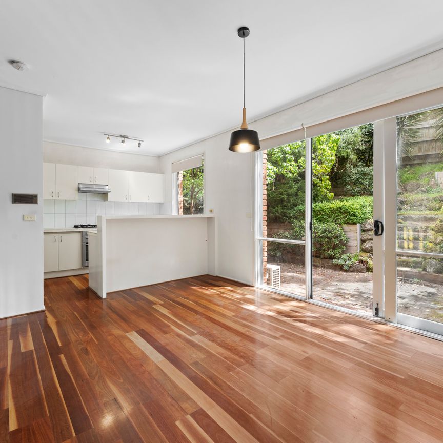 47A Winfield Road, Balwyn North VIC 3104 - Townhouse For Rent | Domain - Photo 1