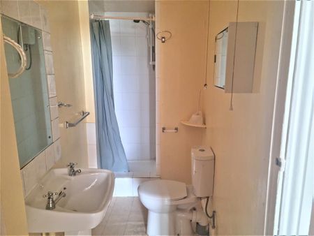 10 North Brink, Wisbech - Photo 2