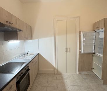 À louer – Appartement 1 pièce rénové au centre de Montreux - Photo 2