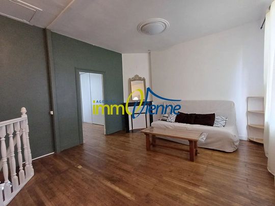 Location Maison 3 pièces 68 m2 à Lhommaizé - Photo 1