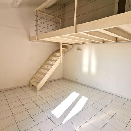 « AVIGNON IM - STUDIO 33.55M² AVEC MEZZANINE » - Photo 4
