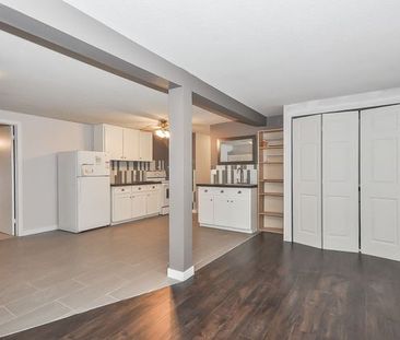 723 Scottsdale Drive • Lower, Guelph - Photo 1