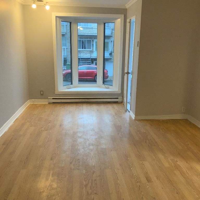 51/2 rez-de-chaussée 5532 Paul pau - Photo 1